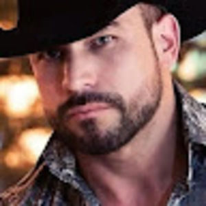 Meet your Posher, Roberto